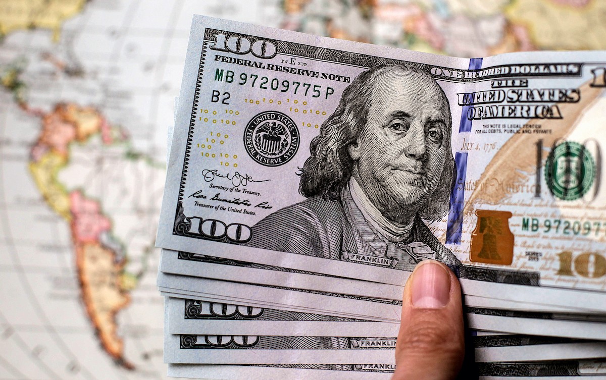 سعر الدولار وتأثيره على الاقتصاد السعودي