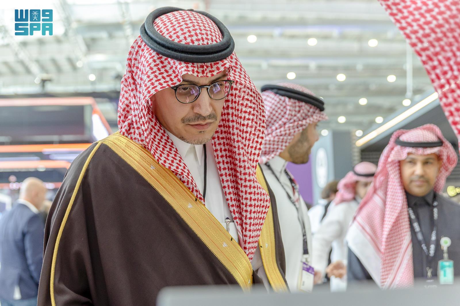 أهمية الزكاة والضريبة والجمارك في السعودية