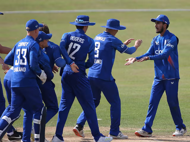 مباراة إنجلترا U-19 ضد اسكتلندا U-19: تفاصيل وآفاق