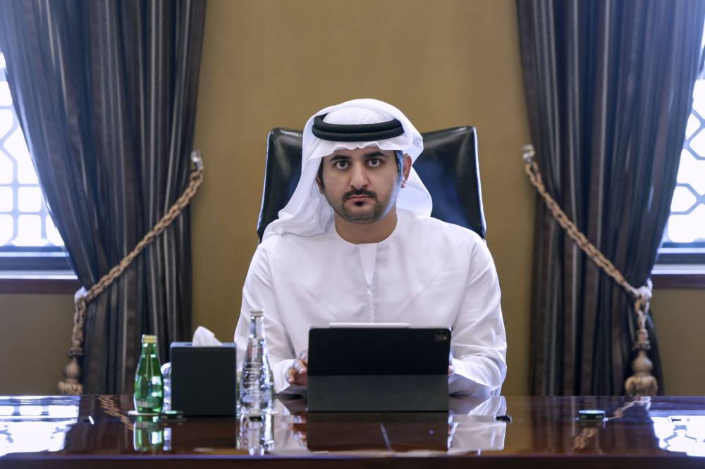 استكشاف أعمال وتأثير ثريا قابل في الأدب العربي