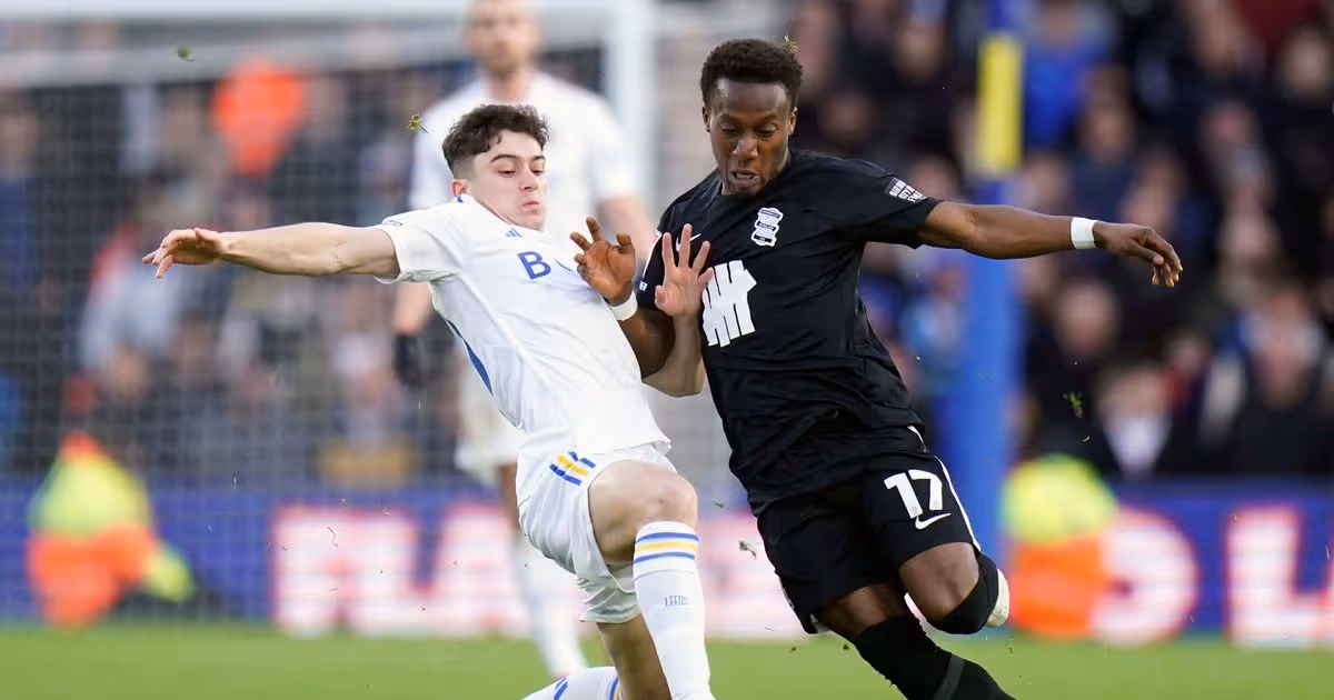 مواجهة Birmingham vs Leeds United: من يتحكم في المباراة؟