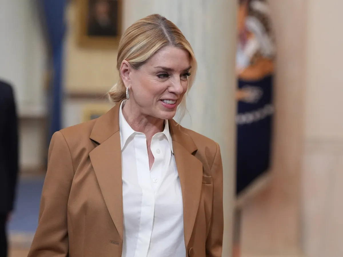 pam bondi — SA news